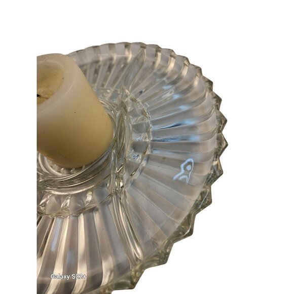 Clear Glass Divided Serving Platter With Scalloped Edges & Center Dip Bowl 12 I - Picture 7 of 10